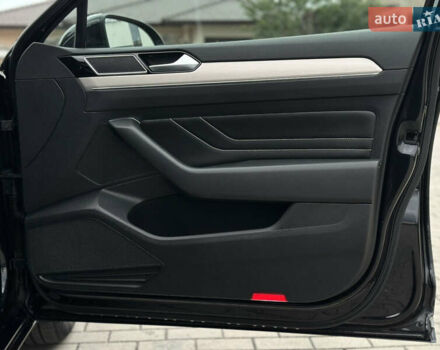 Черный Фольксваген Пассат, объемом двигателя 2 л и пробегом 199 тыс. км за 23990 $, фото 60 на Automoto.ua