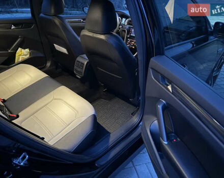 Черный Фольксваген Пассат, объемом двигателя 2 л и пробегом 52 тыс. км за 21499 $, фото 28 на Automoto.ua