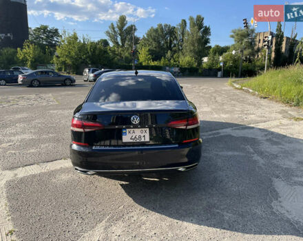 Черный Фольксваген Пассат, объемом двигателя 2 л и пробегом 135 тыс. км за 19500 $, фото 5 на Automoto.ua
