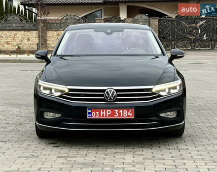 Черный Фольксваген Пассат, объемом двигателя 2 л и пробегом 199 тыс. км за 23990 $, фото 2 на Automoto.ua