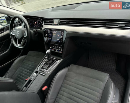 Черный Фольксваген Пассат, объемом двигателя 2 л и пробегом 199 тыс. км за 23990 $, фото 63 на Automoto.ua