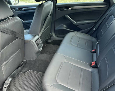 Фольксваген Пассат 2021 у Харкові на Automoto.ua Чорний Фольксваген Пассат, об'ємом двигуна 2 л та пробігом 51 тис. км за 21800 $, фото 11 на Automoto.ua