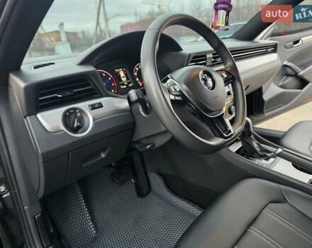 Черный Фольксваген Пассат, объемом двигателя 2 л и пробегом 117 тыс. км за 23777 $, фото 41 на Automoto.ua