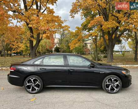 Черный Фольксваген Пассат, объемом двигателя 2 л и пробегом 51 тыс. км за 21650 $, фото 1 на Automoto.ua