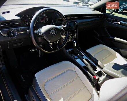 Черный Фольксваген Пассат, объемом двигателя 2 л и пробегом 51 тыс. км за 21900 $, фото 6 на Automoto.ua