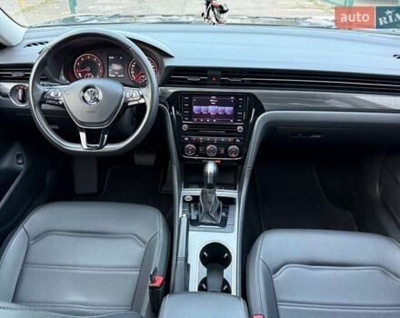 Черный Фольксваген Пассат, объемом двигателя 1.98 л и пробегом 114 тыс. км за 19999 $, фото 9 на Automoto.ua