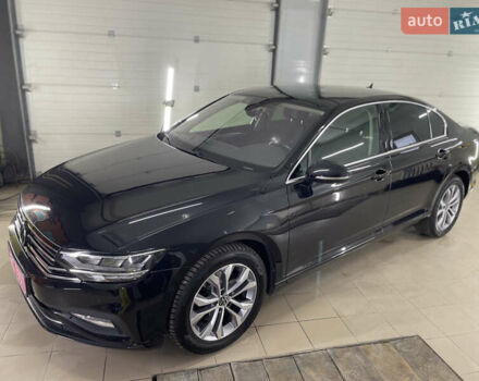 Чорний Фольксваген Пассат, об'ємом двигуна 2 л та пробігом 193 тис. км за 23500 $, фото 162 на Automoto.ua