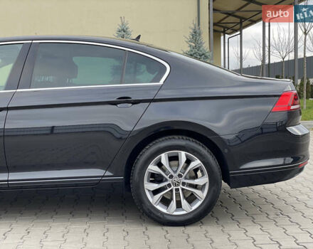 Чорний Фольксваген Пассат, об'ємом двигуна 2 л та пробігом 193 тис. км за 23500 $, фото 35 на Automoto.ua