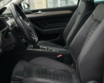 Черный Фольксваген Пассат, объемом двигателя 2 л и пробегом 199 тыс. км за 23990 $, фото 37 на Automoto.ua