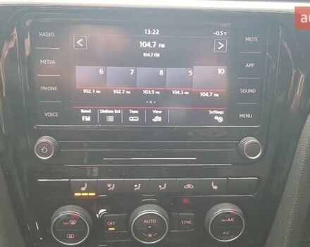 Чорний Фольксваген Пассат, об'ємом двигуна 2 л та пробігом 76 тис. км за 19499 $, фото 35 на Automoto.ua