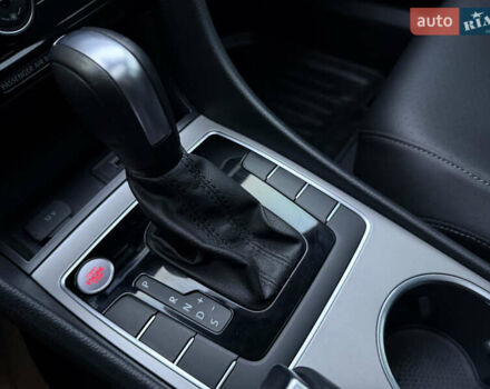 Черный Фольксваген Пассат, объемом двигателя 2 л и пробегом 39 тыс. км за 17499 $, фото 24 на Automoto.ua