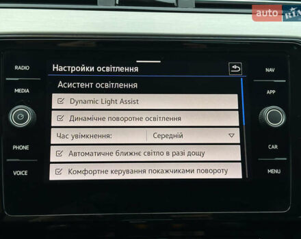Черный Фольксваген Пассат, объемом двигателя 2 л и пробегом 199 тыс. км за 23990 $, фото 77 на Automoto.ua