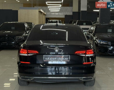 Фольксваген Пассат 2021 в Николаеве на Automoto.ua Черный Фольксваген Пассат, объемом двигателя 1.98 л и пробегом 35 тыс. км за 18599 $, фото 11 на Automoto.ua