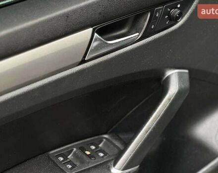 Черный Фольксваген Пассат, объемом двигателя 1.98 л и пробегом 29 тыс. км за 18900 $, фото 8 на Automoto.ua