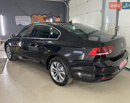 Чорний Фольксваген Пассат, об'ємом двигуна 2 л та пробігом 193 тис. км за 23500 $, фото 159 на Automoto.ua