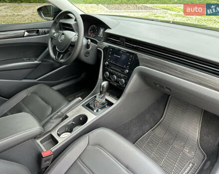 Черный Фольксваген Пассат, объемом двигателя 2 л и пробегом 97 тыс. км за 20500 $, фото 9 на Automoto.ua