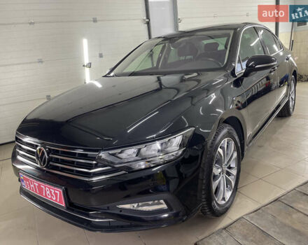 Чорний Фольксваген Пассат, об'ємом двигуна 2 л та пробігом 193 тис. км за 23500 $, фото 167 на Automoto.ua