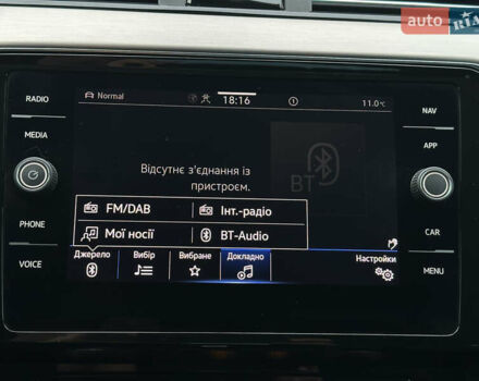 Черный Фольксваген Пассат, объемом двигателя 2 л и пробегом 199 тыс. км за 23990 $, фото 81 на Automoto.ua