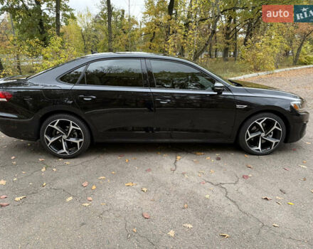 Черный Фольксваген Пассат, объемом двигателя 2 л и пробегом 52 тыс. км за 21499 $, фото 6 на Automoto.ua