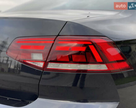 Чорний Фольксваген Пассат, об'ємом двигуна 2 л та пробігом 193 тис. км за 23500 $, фото 17 на Automoto.ua