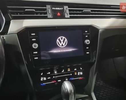 Черный Фольксваген Пассат, объемом двигателя 1.98 л и пробегом 140 тыс. км за 21300 $, фото 13 на Automoto.ua