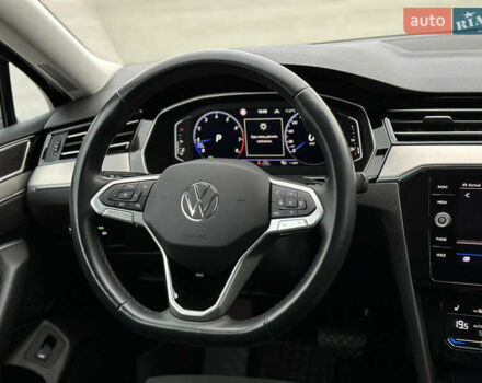 Черный Фольксваген Пассат, объемом двигателя 2 л и пробегом 199 тыс. км за 23990 $, фото 50 на Automoto.ua