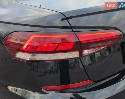 Черный Фольксваген Пассат, объемом двигателя 2 л и пробегом 117 тыс. км за 23777 $, фото 22 на Automoto.ua