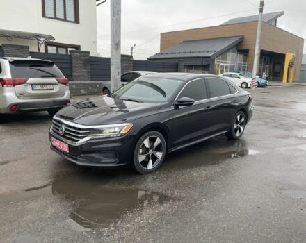 Черный Фольксваген Пассат, объемом двигателя 2 л и пробегом 130 тыс. км за 18500 $, фото 1 на Automoto.ua