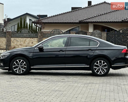 Черный Фольксваген Пассат, объемом двигателя 2 л и пробегом 199 тыс. км за 23990 $, фото 6 на Automoto.ua