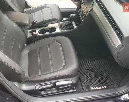 Чорний Фольксваген Пассат, об'ємом двигуна 2 л та пробігом 76 тис. км за 19499 $, фото 27 на Automoto.ua