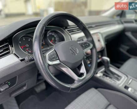 Чорний Фольксваген Пассат, об'ємом двигуна 2 л та пробігом 193 тис. км за 23500 $, фото 115 на Automoto.ua