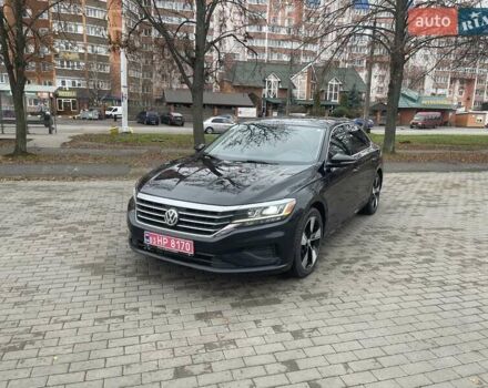 Черный Фольксваген Пассат, объемом двигателя 2 л и пробегом 130 тыс. км за 18500 $, фото 2 на Automoto.ua