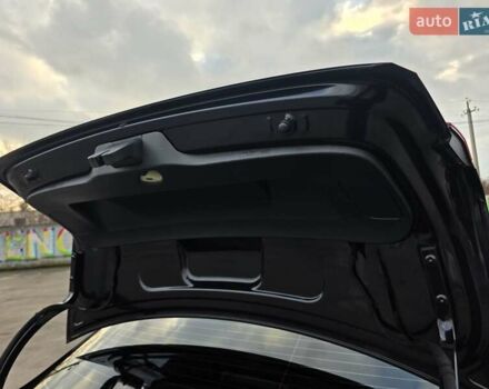 Черный Фольксваген Пассат, объемом двигателя 2 л и пробегом 117 тыс. км за 23777 $, фото 84 на Automoto.ua