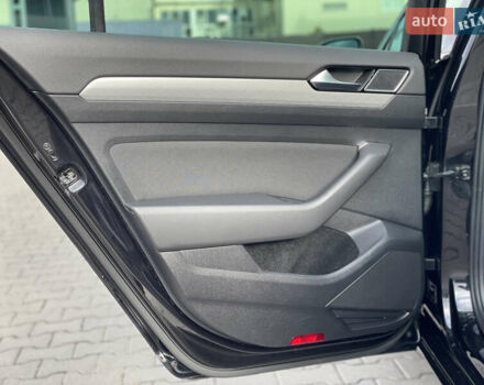 Чорний Фольксваген Пассат, об'ємом двигуна 2 л та пробігом 193 тис. км за 23500 $, фото 99 на Automoto.ua