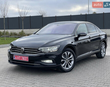Чорний Фольксваген Пассат, об'ємом двигуна 2 л та пробігом 193 тис. км за 23500 $, фото 2 на Automoto.ua