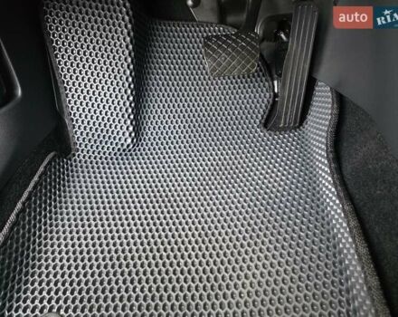 Черный Фольксваген Пассат, объемом двигателя 2 л и пробегом 117 тыс. км за 23777 $, фото 31 на Automoto.ua