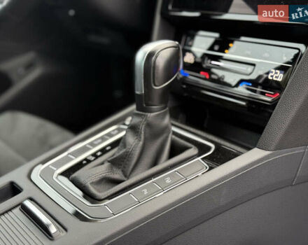 Чорний Фольксваген Пассат, об'ємом двигуна 2 л та пробігом 123 тис. км за 34900 $, фото 92 на Automoto.ua