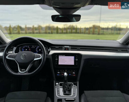 Чорний Фольксваген Пассат, об'ємом двигуна 2 л та пробігом 123 тис. км за 34900 $, фото 129 на Automoto.ua