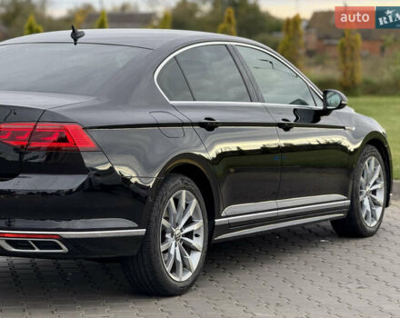 Чорний Фольксваген Пассат, об'ємом двигуна 2 л та пробігом 123 тис. км за 34900 $, фото 65 на Automoto.ua