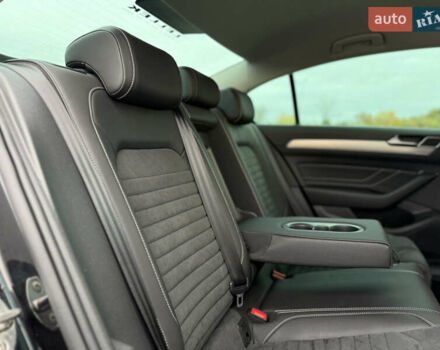 Чорний Фольксваген Пассат, об'ємом двигуна 2 л та пробігом 123 тис. км за 34900 $, фото 101 на Automoto.ua