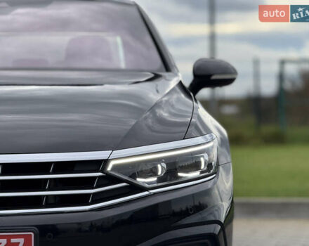 Черный Фольксваген Пассат, объемом двигателя 2 л и пробегом 128 тыс. км за 36700 $, фото 29 на Automoto.ua