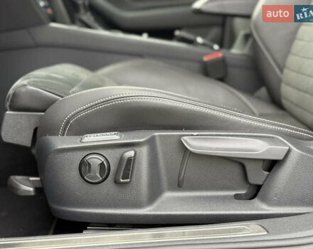 Чорний Фольксваген Пассат, об'ємом двигуна 2 л та пробігом 123 тис. км за 34900 $, фото 80 на Automoto.ua