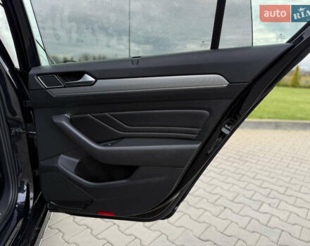 Черный Фольксваген Пассат, объемом двигателя 2 л и пробегом 128 тыс. км за 36700 $, фото 105 на Automoto.ua