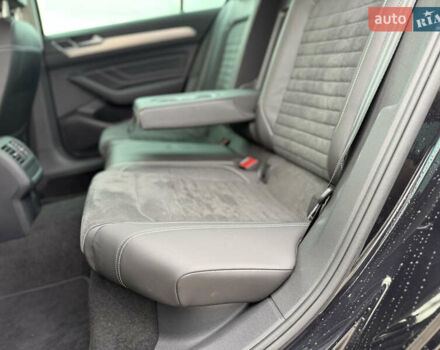 Чорний Фольксваген Пассат, об'ємом двигуна 2 л та пробігом 123 тис. км за 34900 $, фото 108 на Automoto.ua