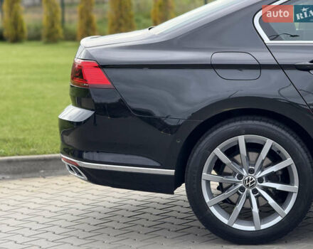 Черный Фольксваген Пассат, объемом двигателя 2 л и пробегом 128 тыс. км за 36700 $, фото 41 на Automoto.ua