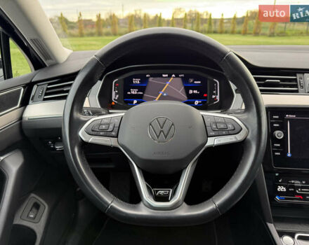 Чорний Фольксваген Пассат, об'ємом двигуна 2 л та пробігом 123 тис. км за 34900 $, фото 126 на Automoto.ua