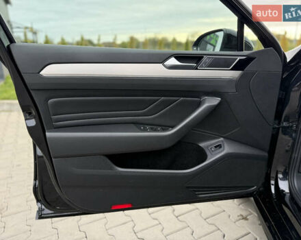 Чорний Фольксваген Пассат, об'ємом двигуна 2 л та пробігом 123 тис. км за 34900 $, фото 74 на Automoto.ua