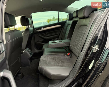 Чорний Фольксваген Пассат, об'ємом двигуна 2 л та пробігом 123 тис. км за 34900 $, фото 111 на Automoto.ua