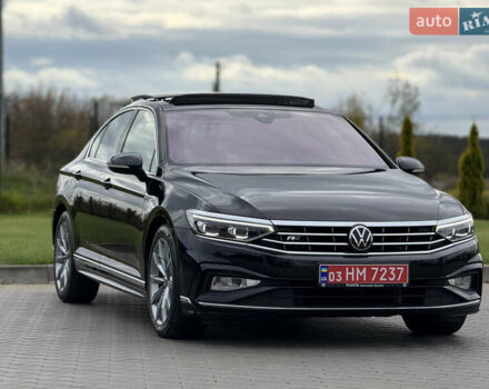 Черный Фольксваген Пассат, объемом двигателя 2 л и пробегом 128 тыс. км за 36700 $, фото 1 на Automoto.ua