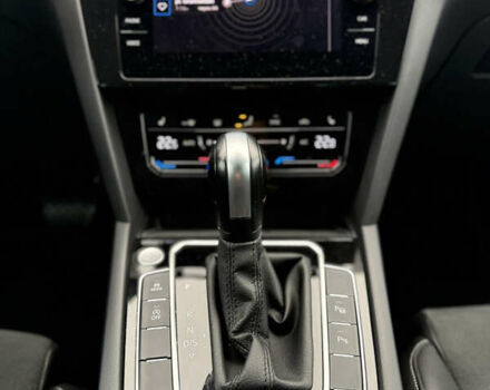 Чорний Фольксваген Пассат, об'ємом двигуна 2 л та пробігом 123 тис. км за 34900 $, фото 119 на Automoto.ua